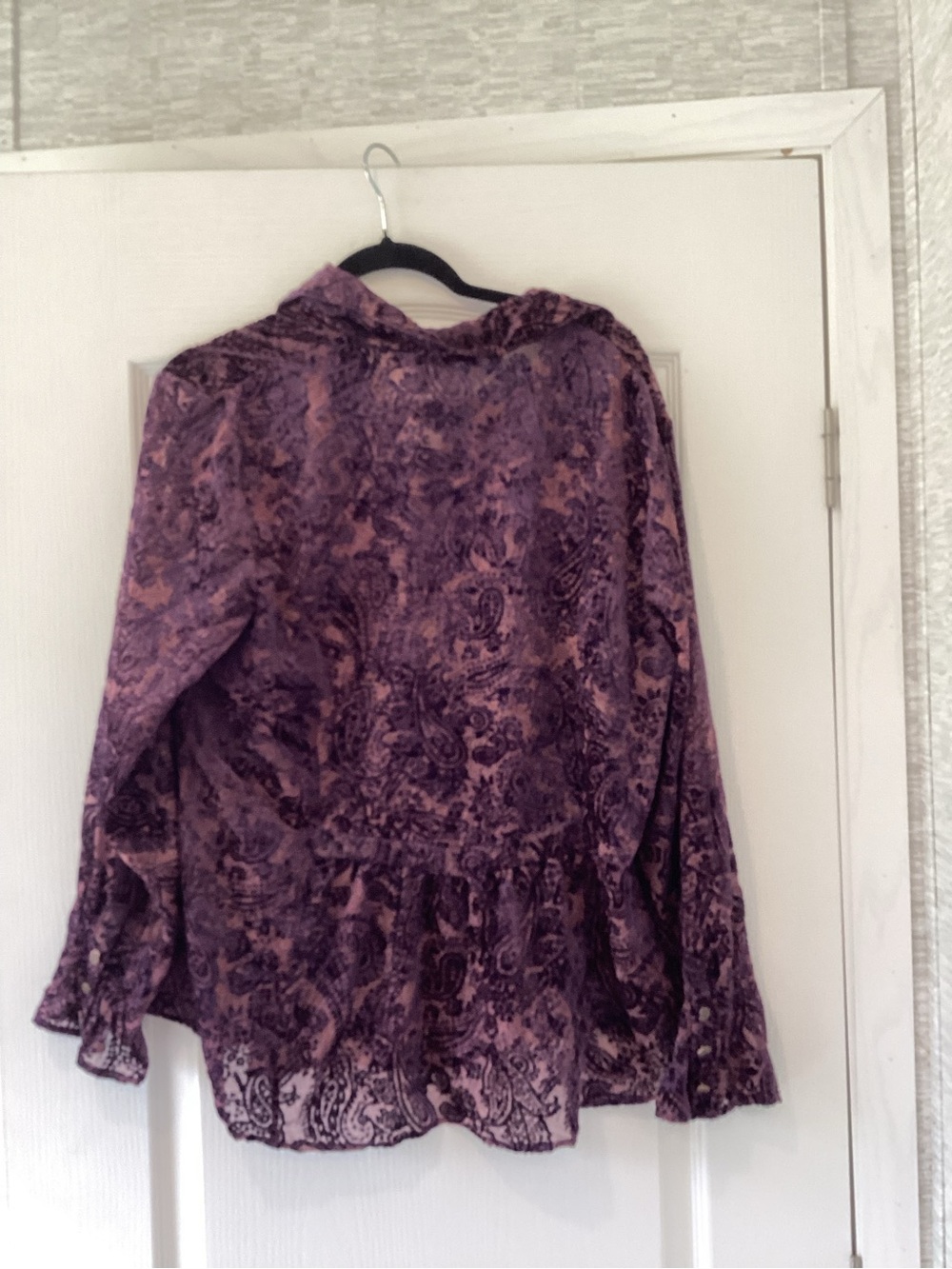 Coldwater Creek Purple Paisley Velvet Button-Down Blouse 1XL Euc - Picture 3 of 3